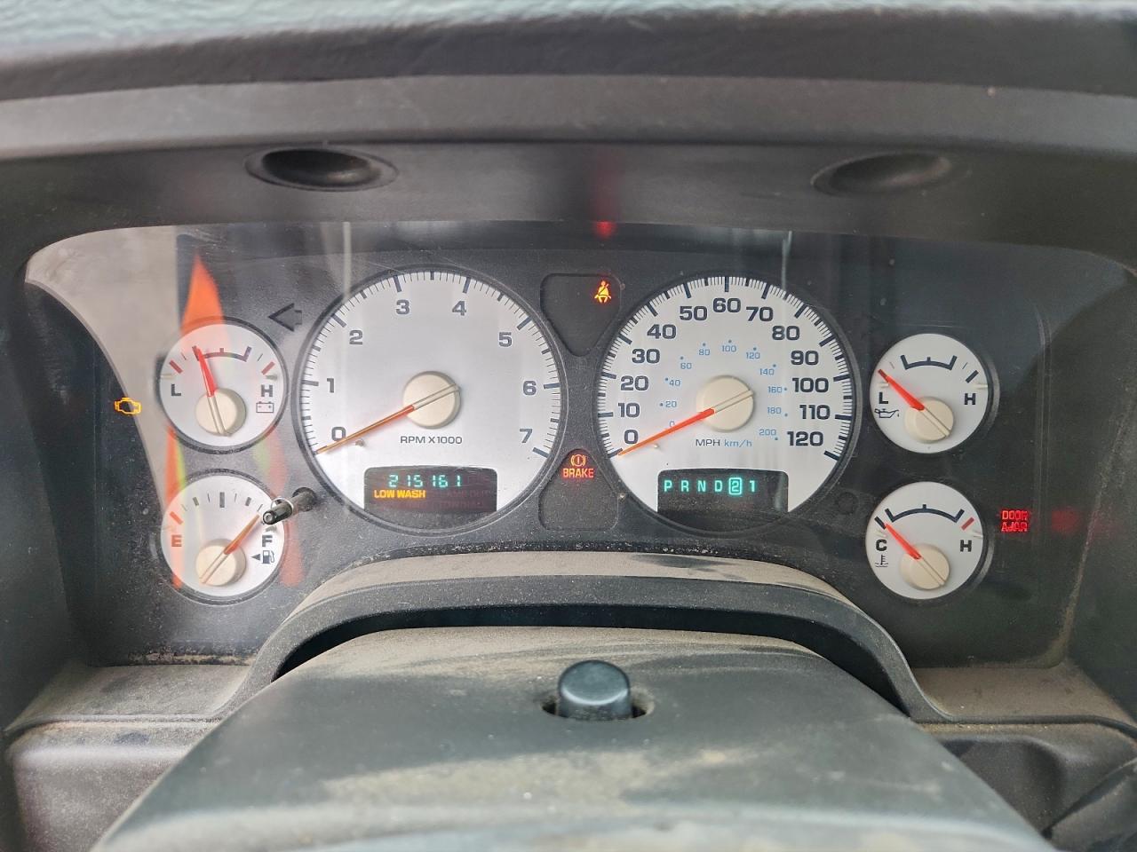 Dodge Ram 2500 St Image 9