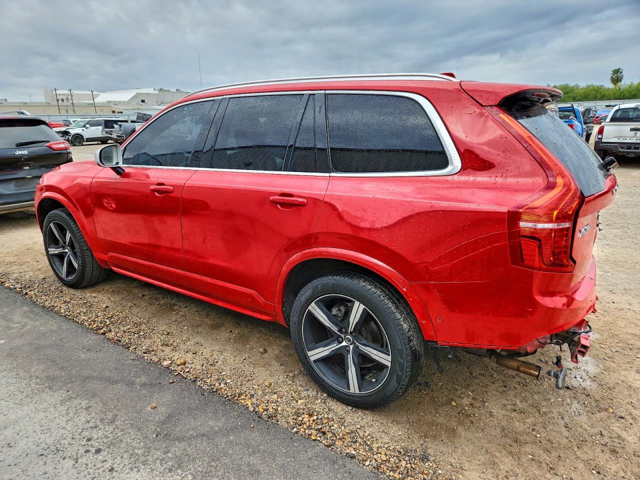 Volvo XC90 T5 Image 5