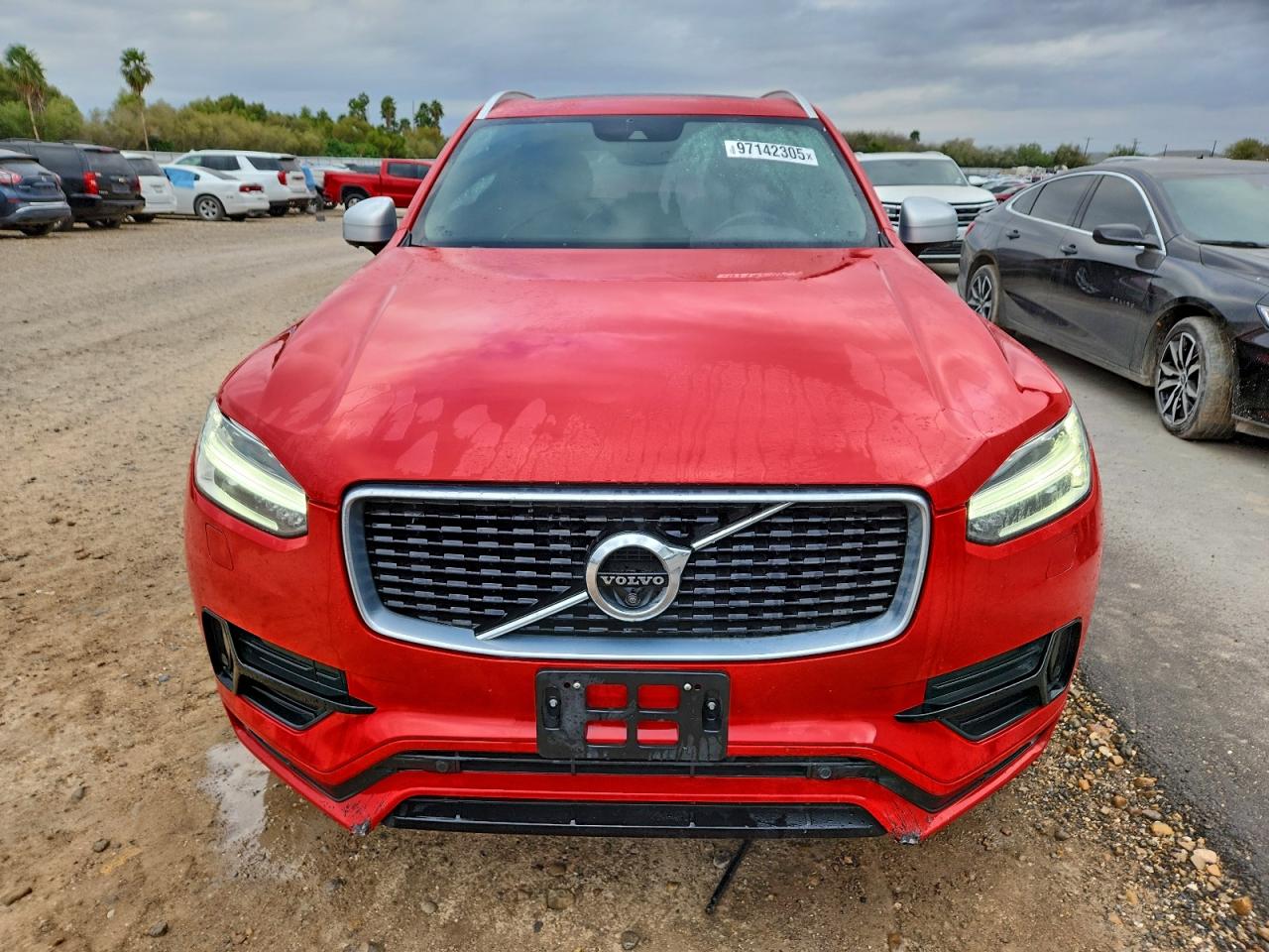 Volvo XC90 T5 Image 9