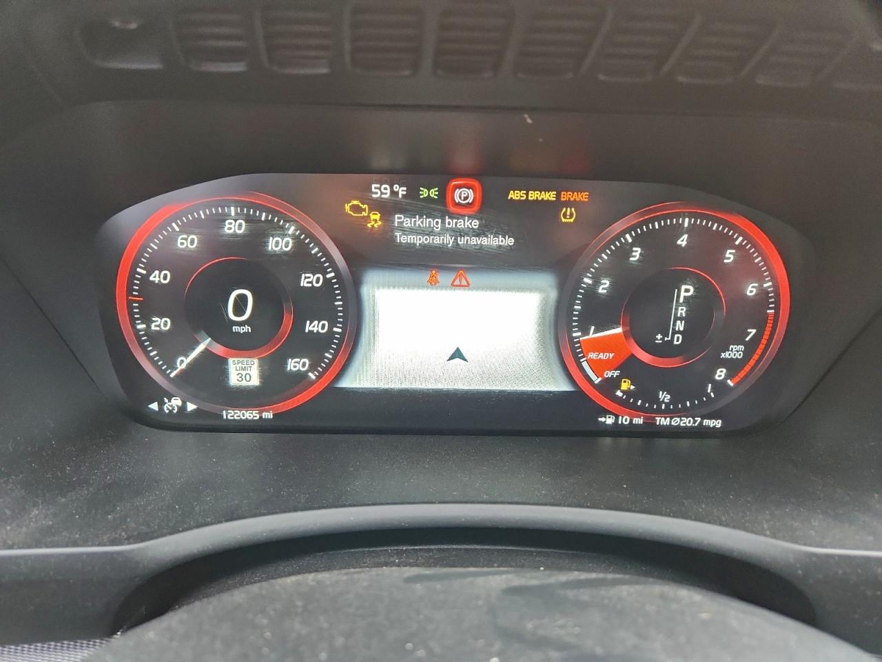 Volvo XC90 T5 Image 3