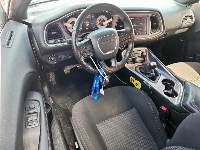 Dodge Challenger R/t Scat Pack Image 12