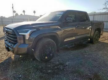  Salvage Toyota Tundra