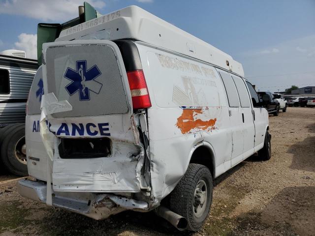 Chevrolet Express Image 4