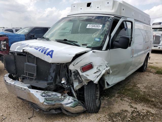 Chevrolet Express Image 2