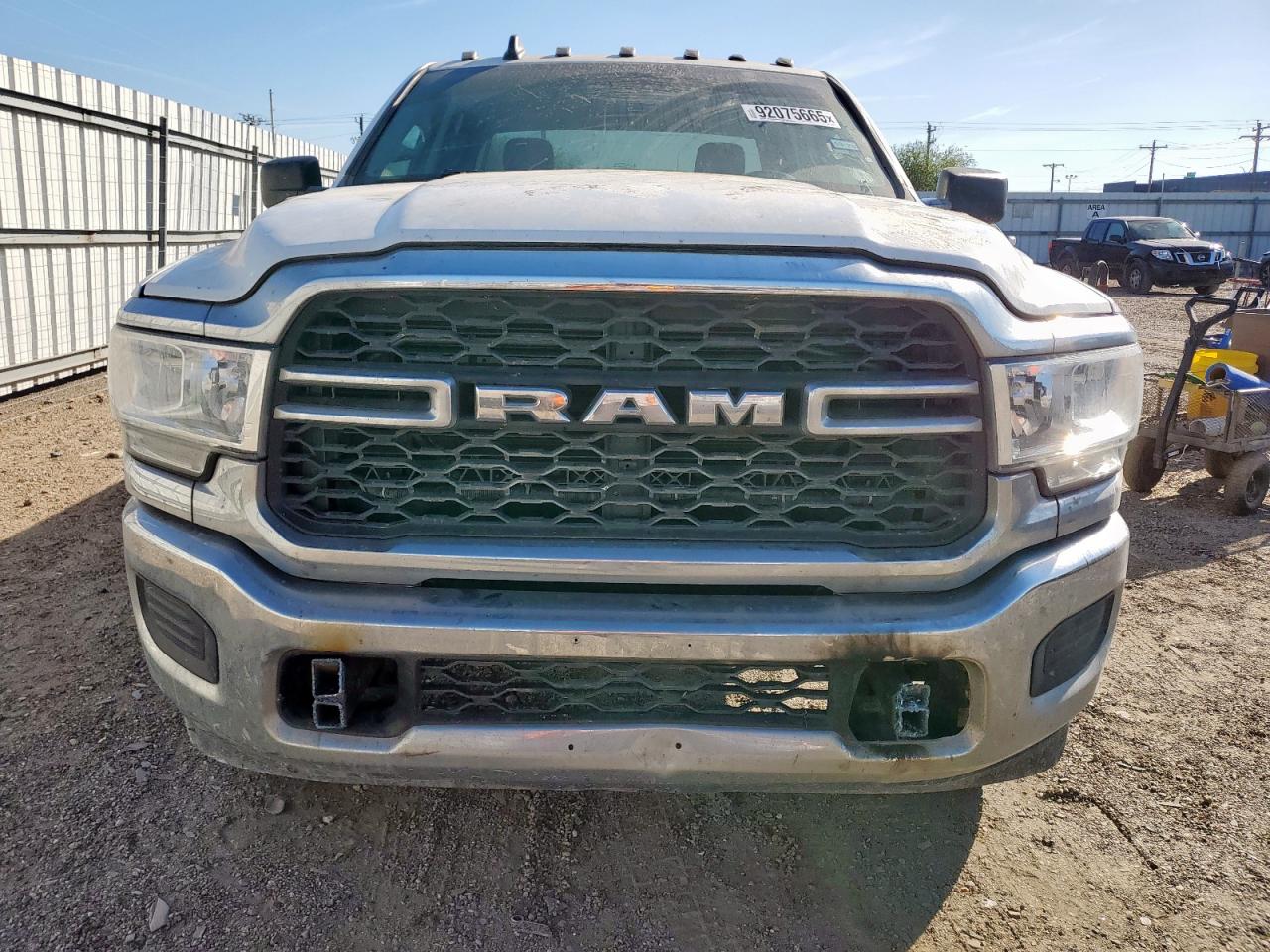 Ram 2500 Tradesman Image 8