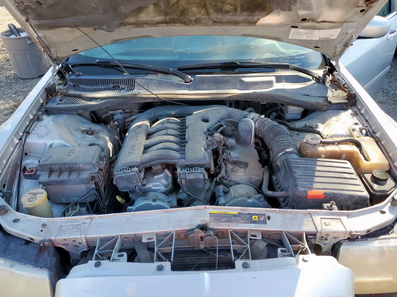 Chrysler 300 Touring Image 9