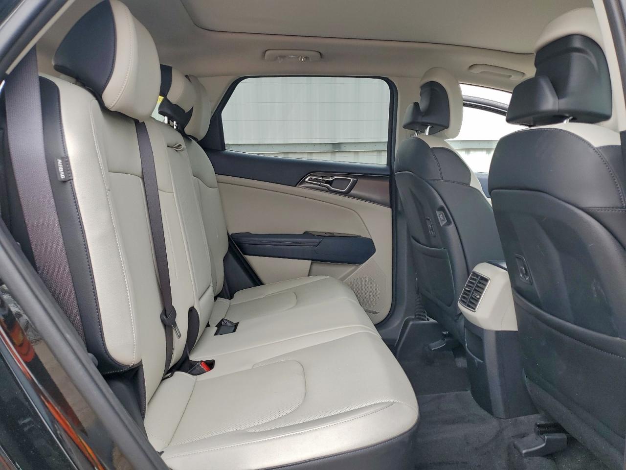 Kia Sportage Ex Image 2