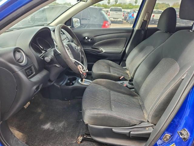 Nissan Versa S Image 12