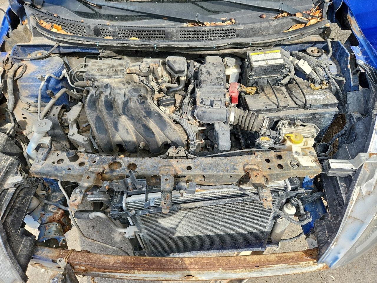 Nissan Versa S Image 11