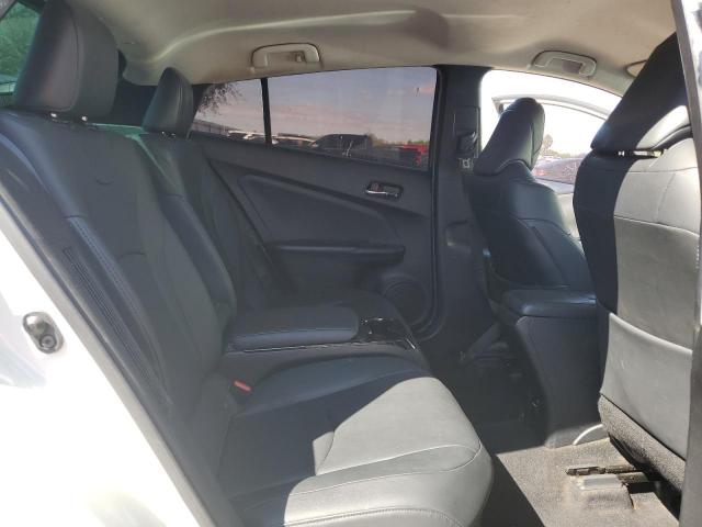 Toyota Prius Image 12