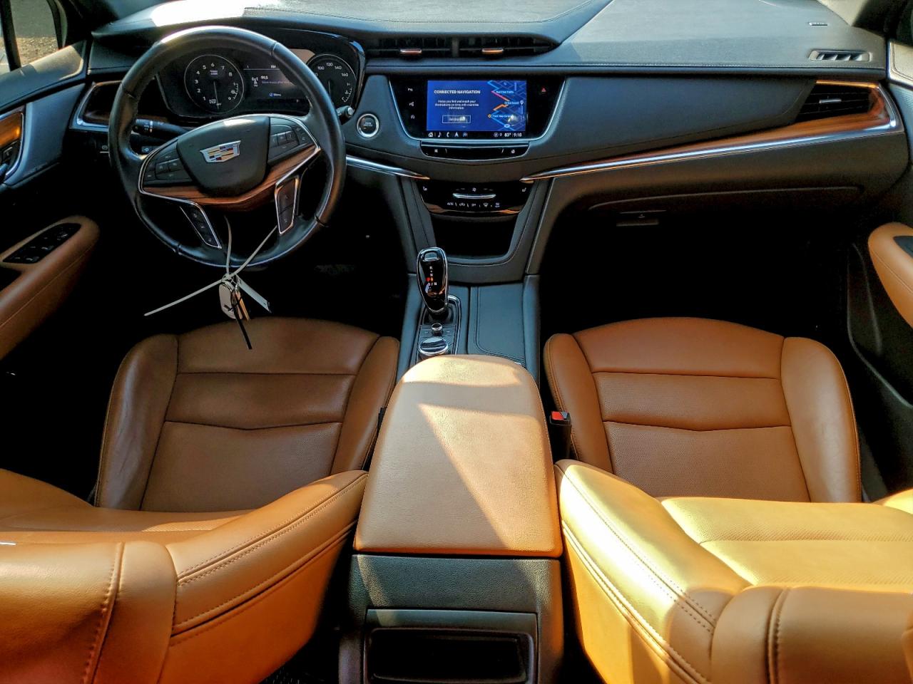 Cadillac XT5 Premium Luxury Image 6