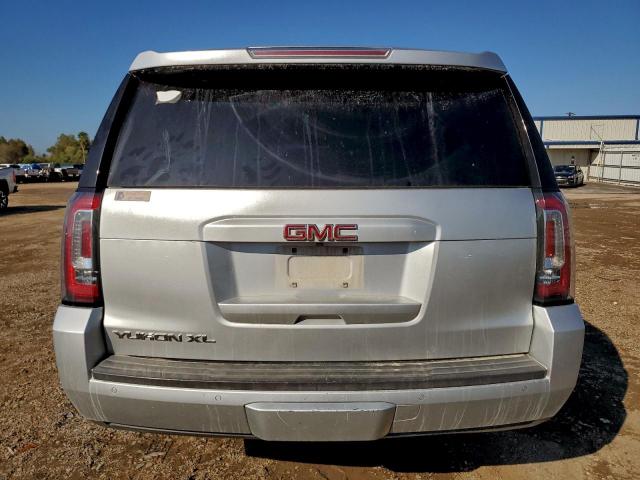 GMC Yukon C1500 Sle Image 8