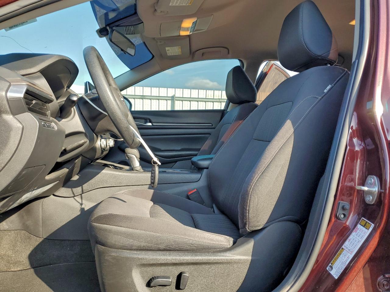 Nissan Altima Sv Image 12