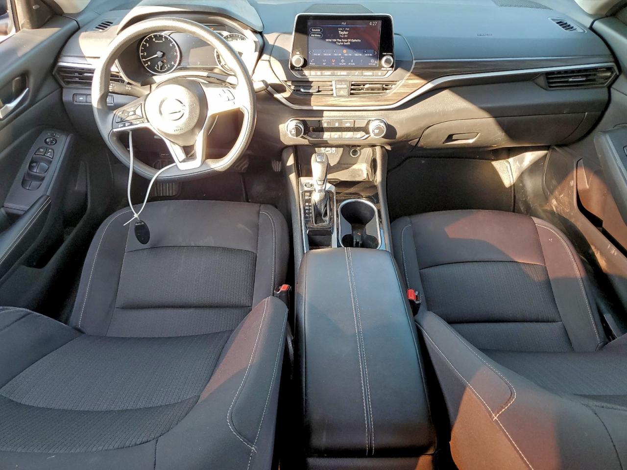 Nissan Altima Sv Image 3