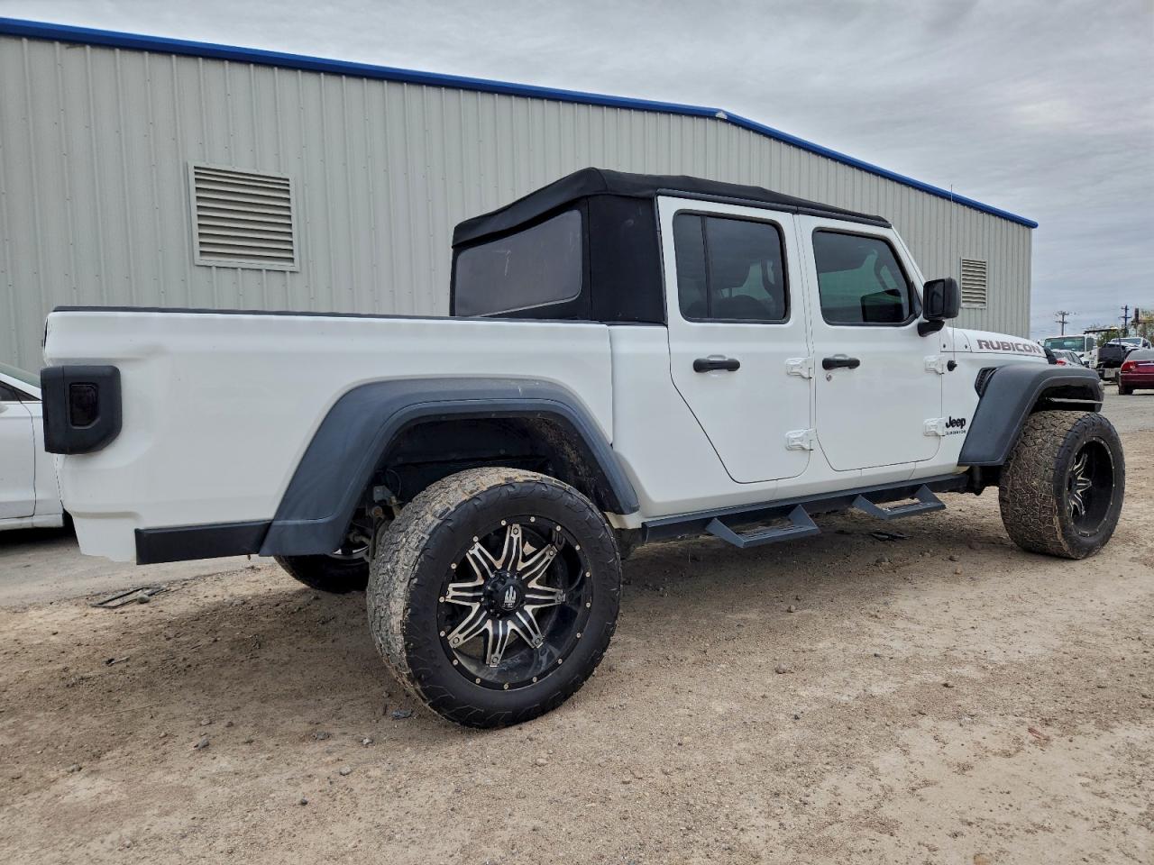 Jeep Gladiator Sport Image 5