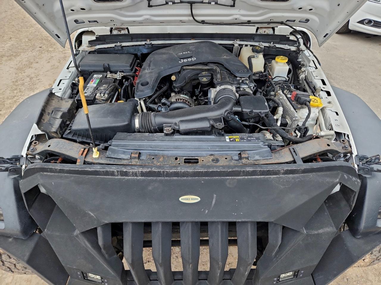 Jeep Gladiator Sport Image 7