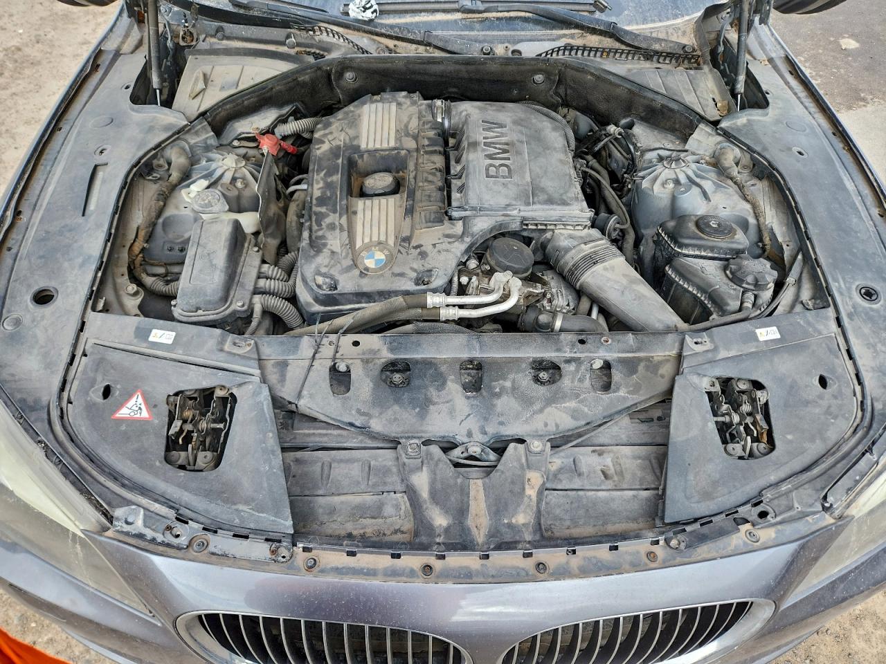 BMW 7 Series Li Image 7