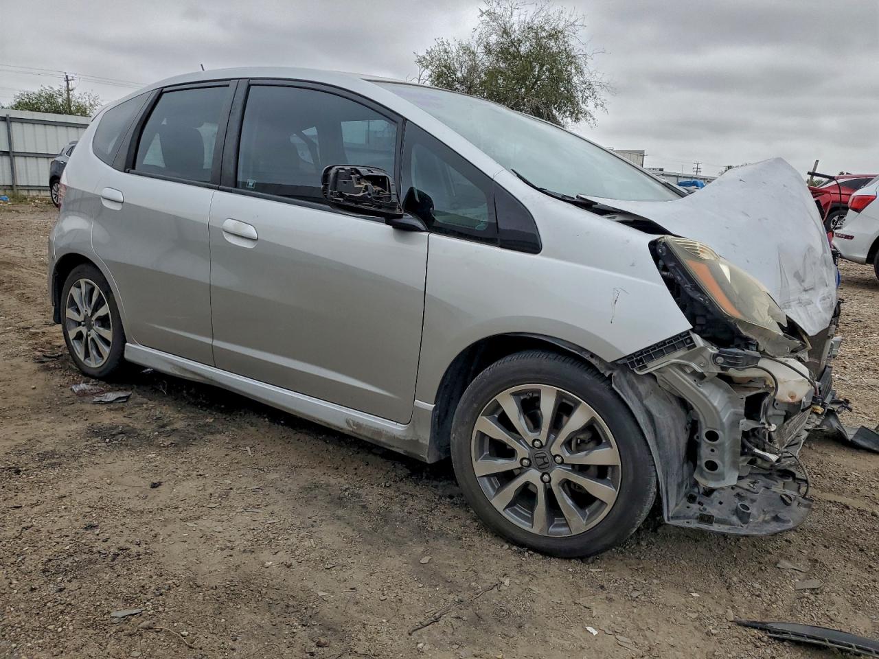 Honda Fit Sport Image 5