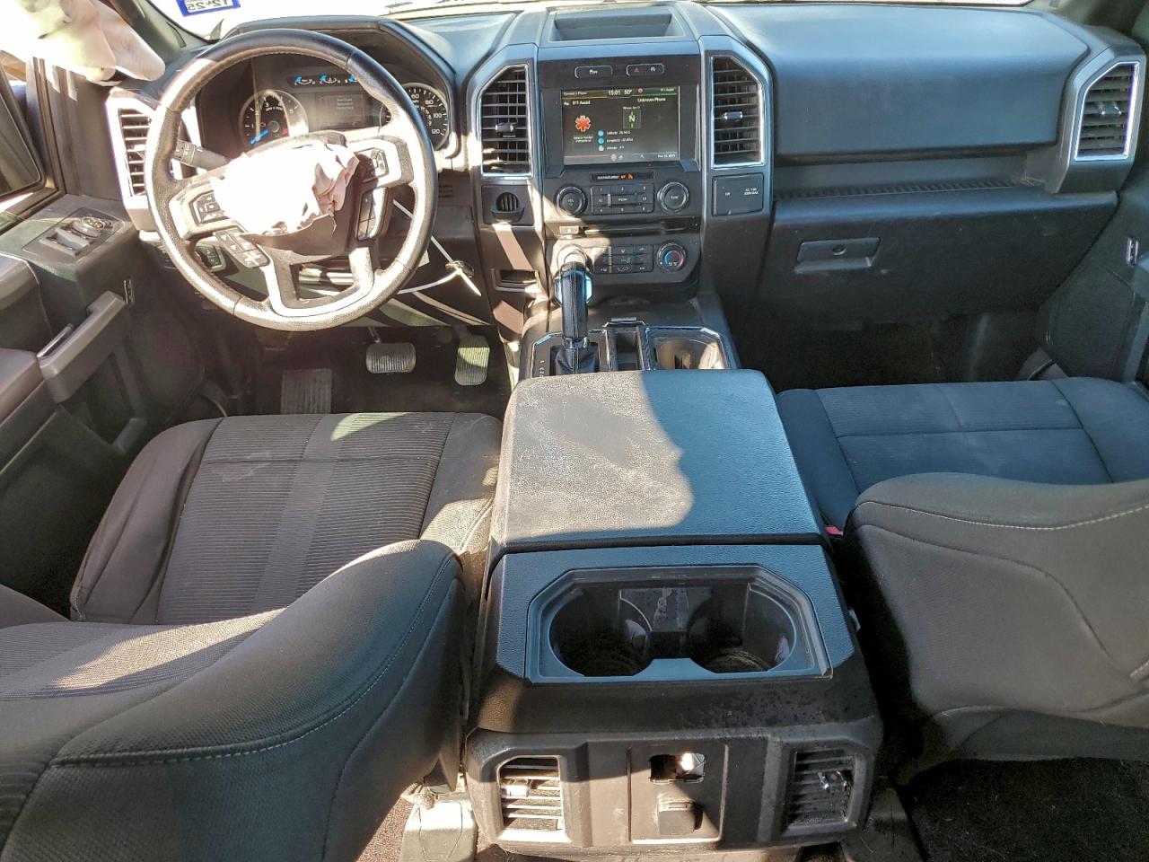 Ford F-150 Supercrew Image 9