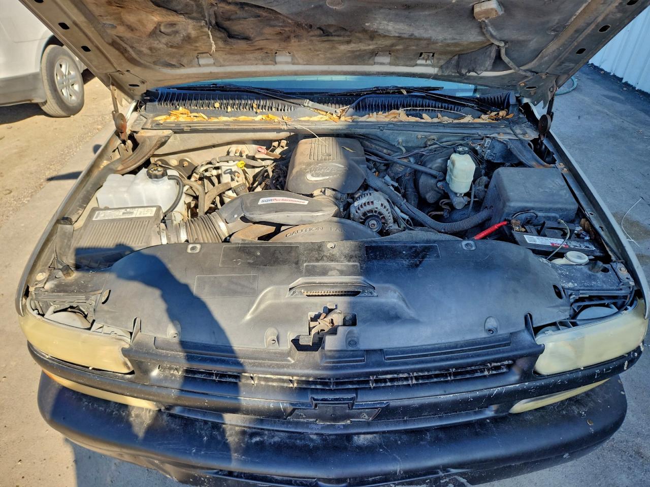 Chevrolet Silverado C1500 Image 12