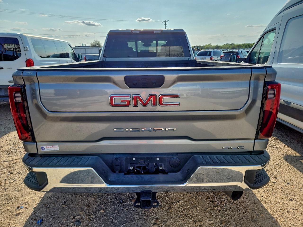 GMC Sierra K3500 Sle Image 7