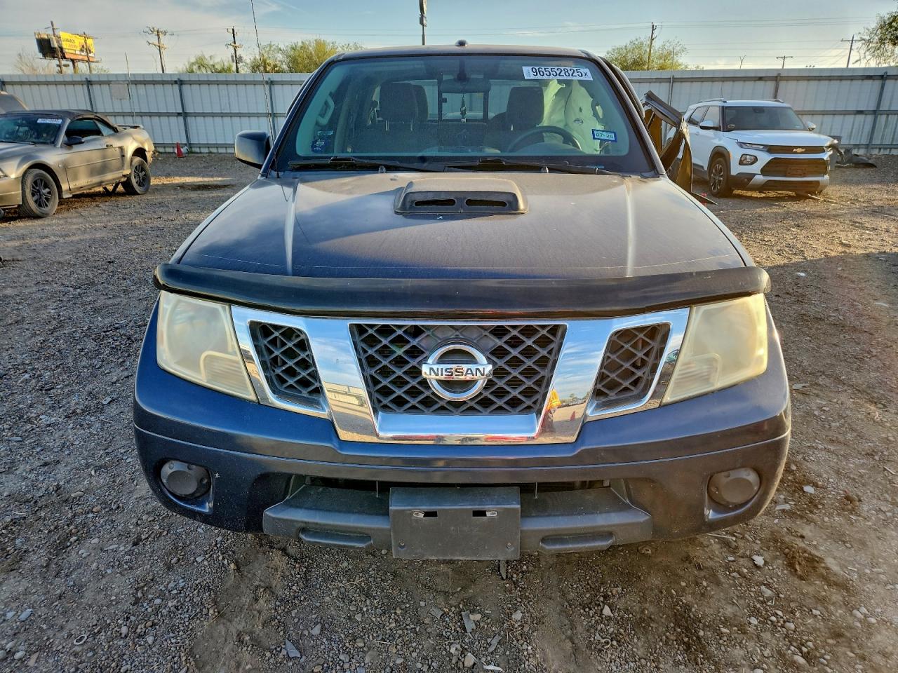 Nissan Frontier S Image 5