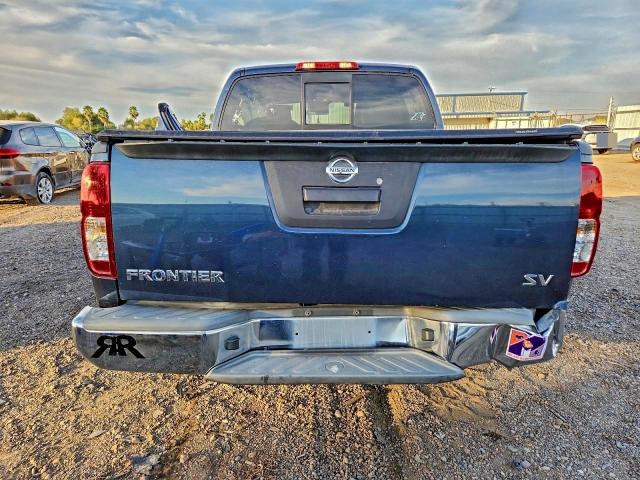 Nissan Frontier S Image 2