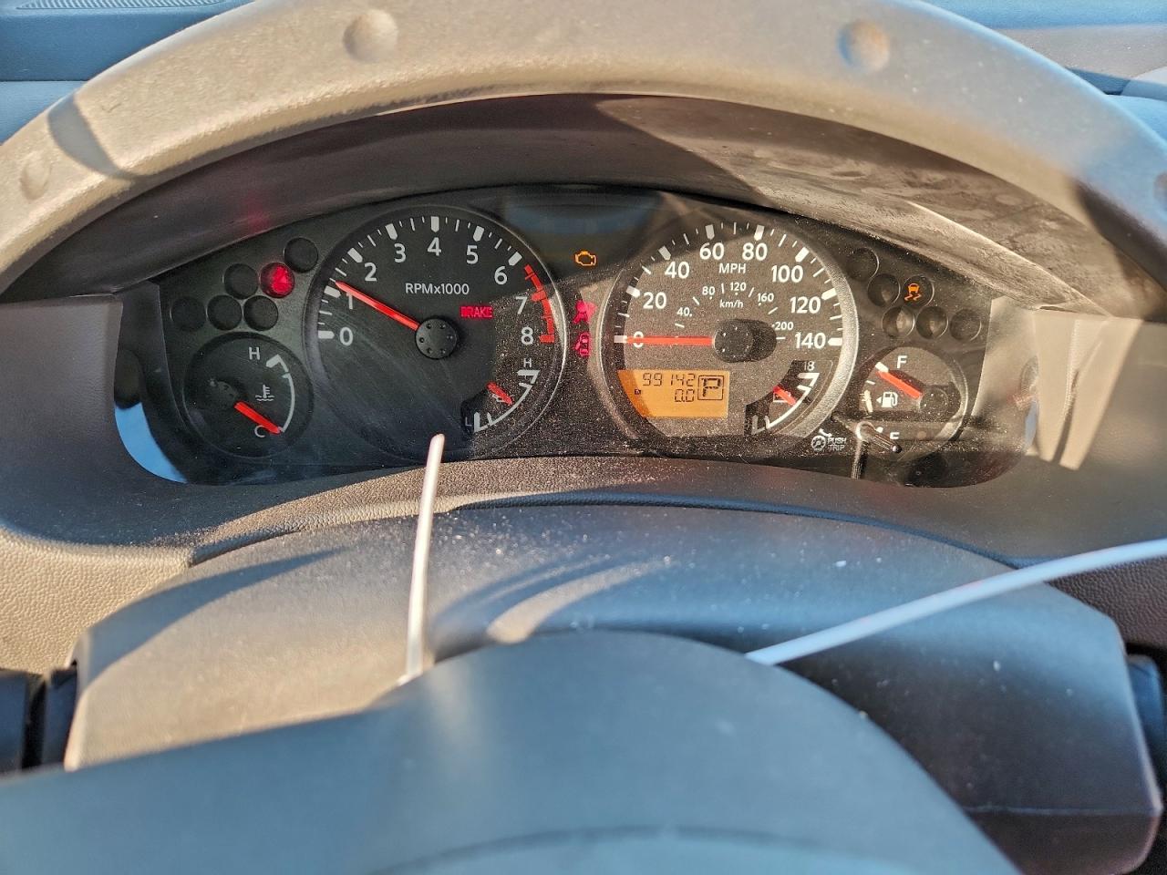 Nissan Frontier S Image 8