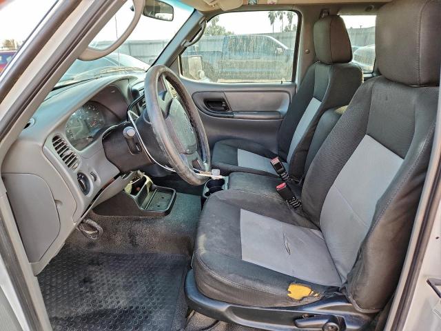 Ford Ranger Super Cab Image 2