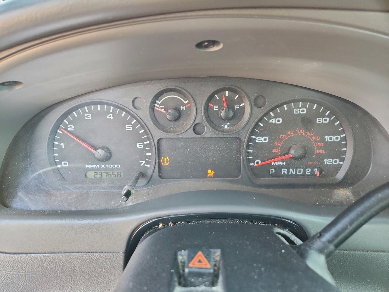 Ford Ranger Super Cab Image 9