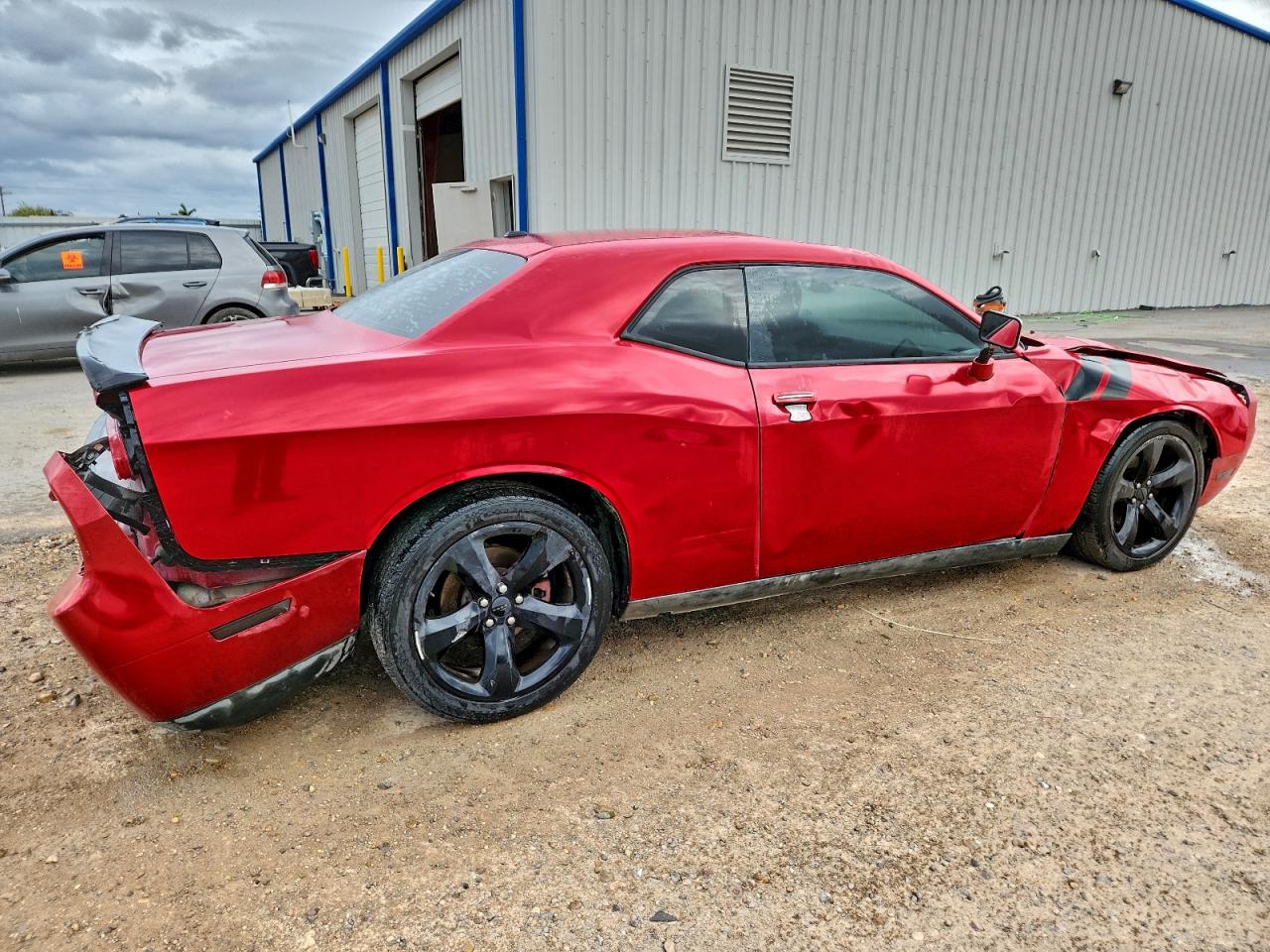 Dodge Challenger Sxt Image 10