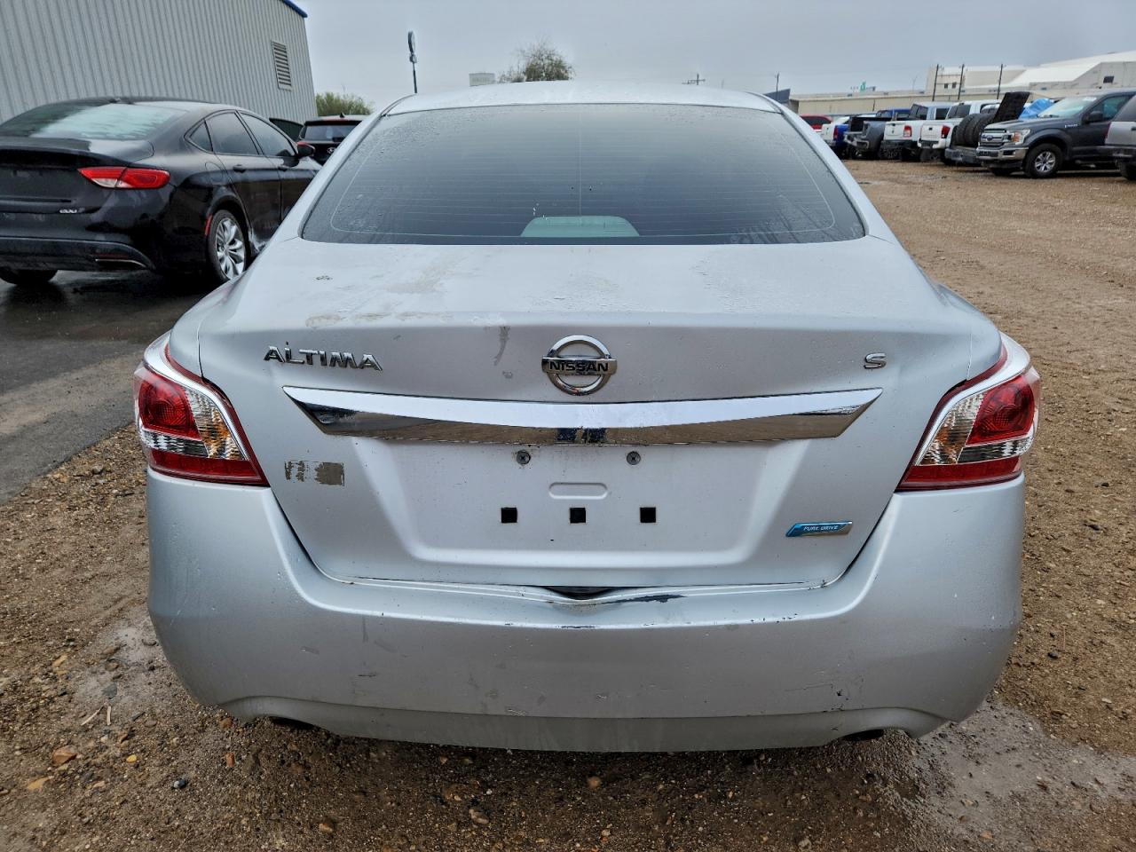 Nissan Altima 2.5 Image 6