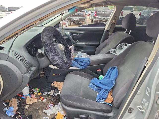 Nissan Altima 2.5 Image 11