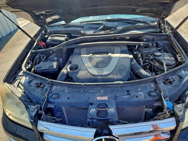 Mercedes-Benz G-Class 550 4matic Image 12