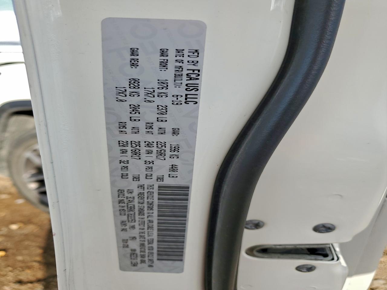 Jeep Compass Latitude Image 4