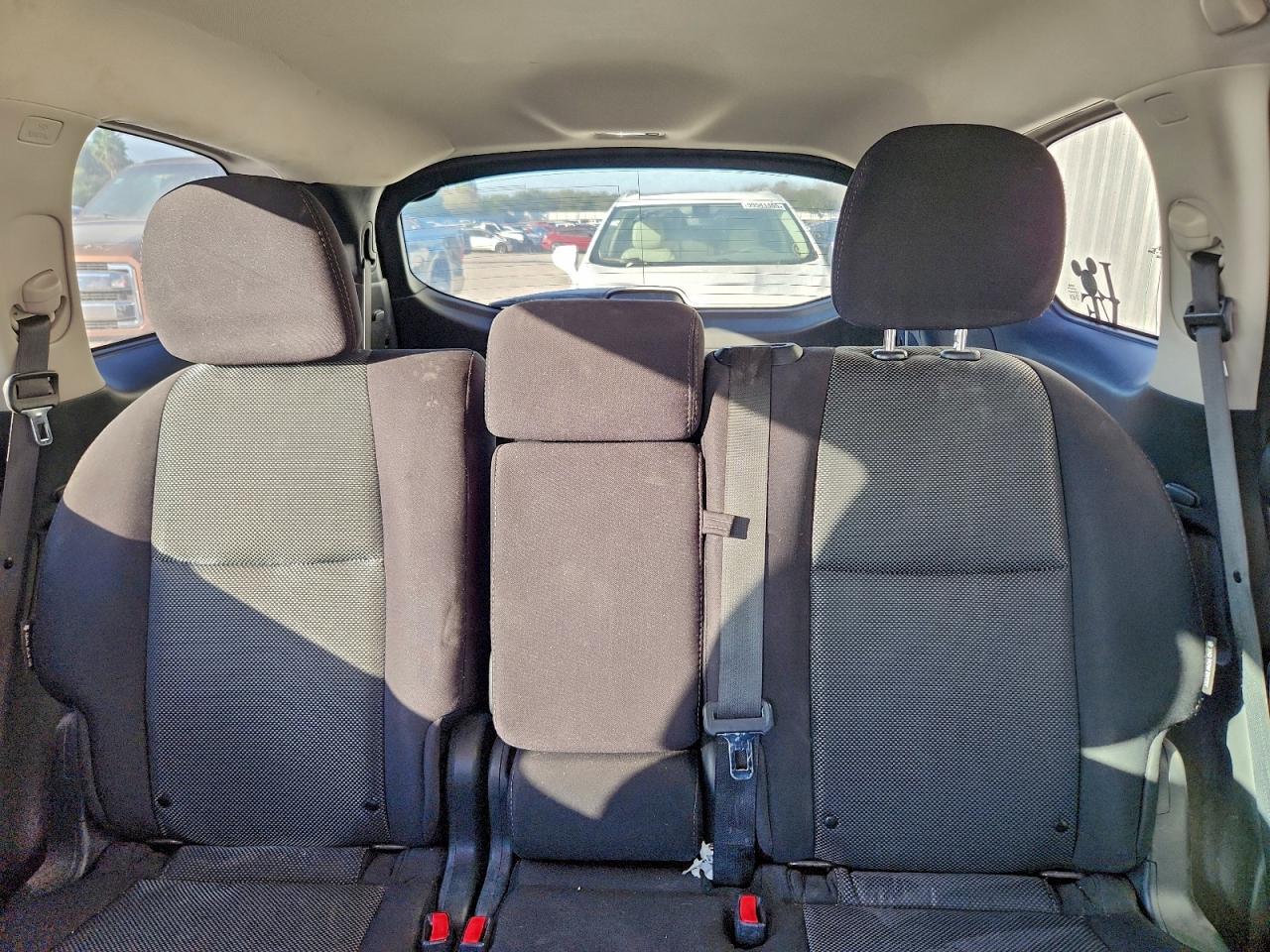 Nissan Pathfinder Sv Image 12