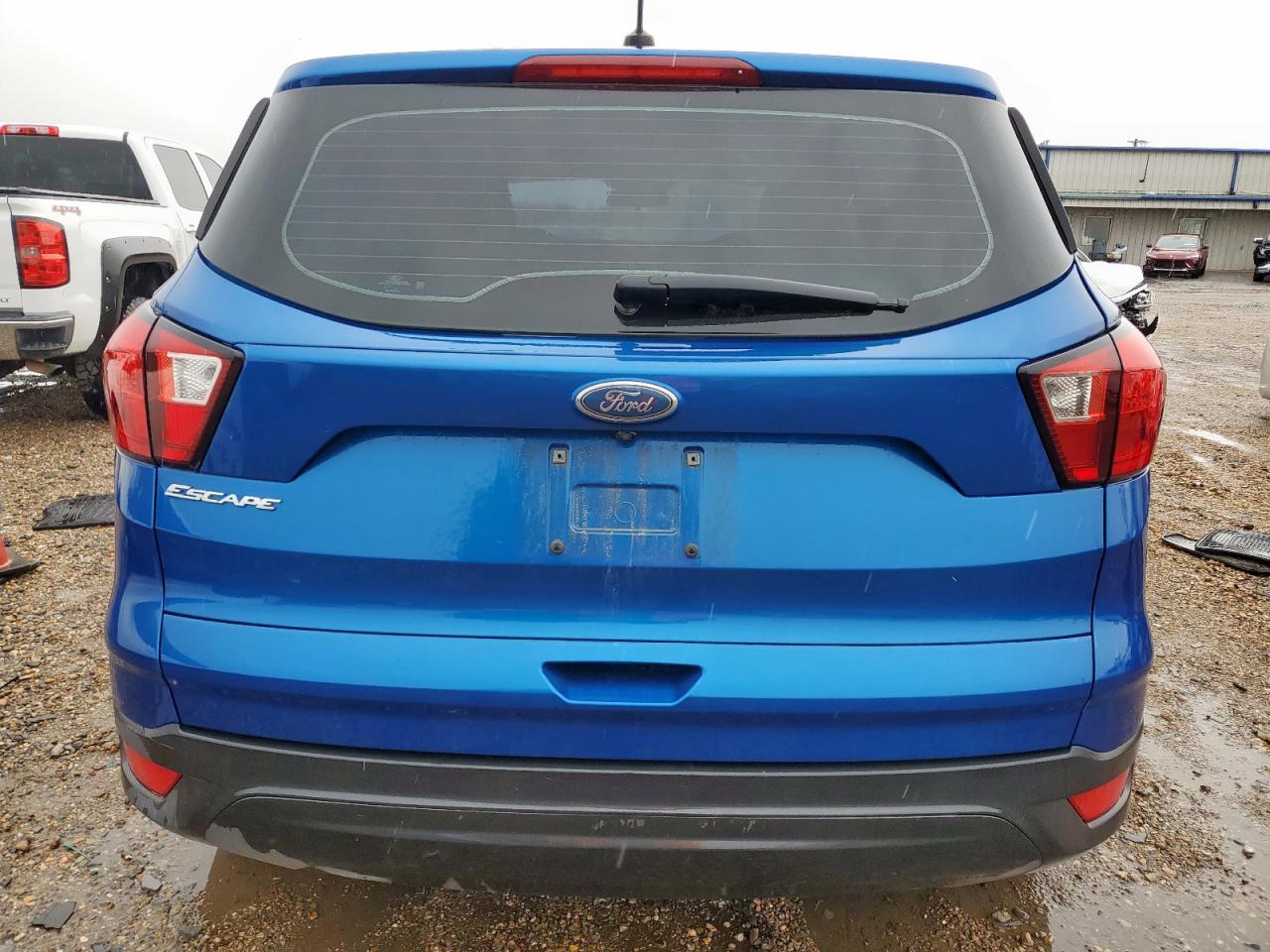 Ford Escape S Image 9