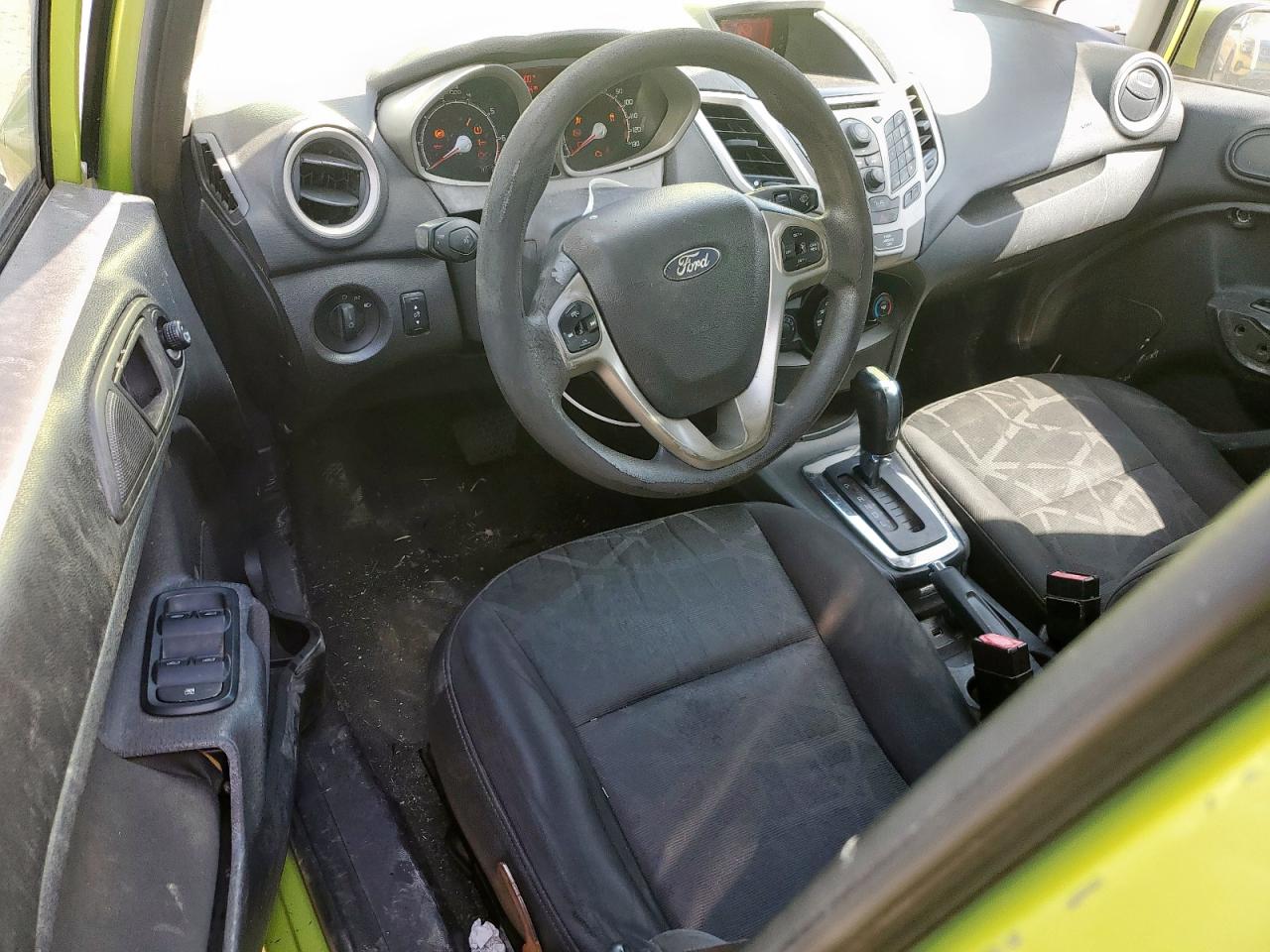 Ford Fiesta Se Image 8