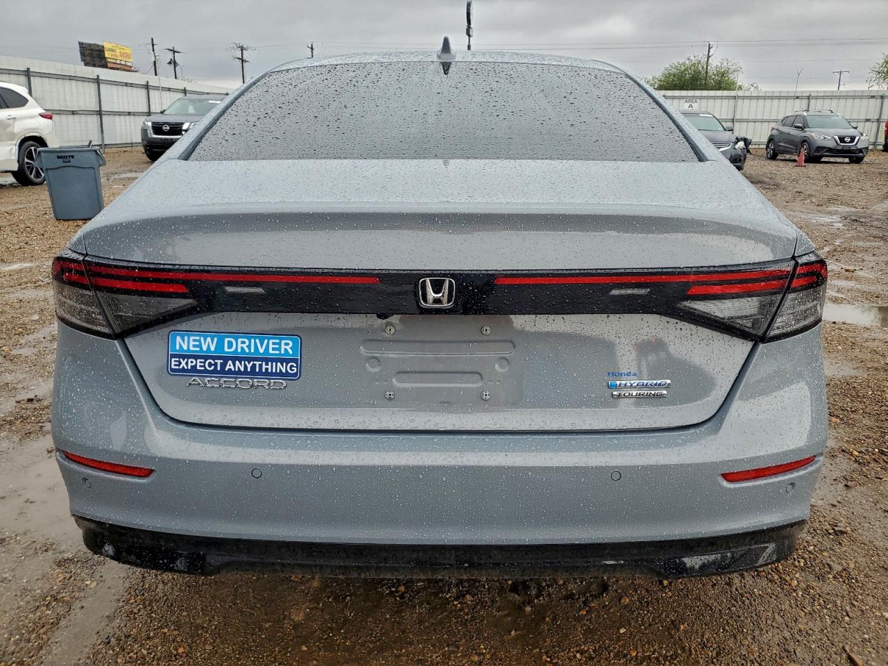 Honda Accord Touring Hybrid Image 5