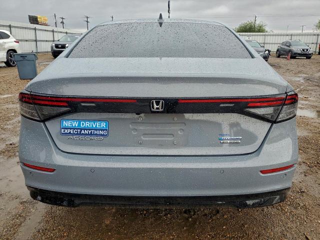 Honda Accord Touring Hybrid Image 5