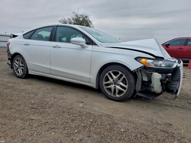 Ford Fusion Se Image 4