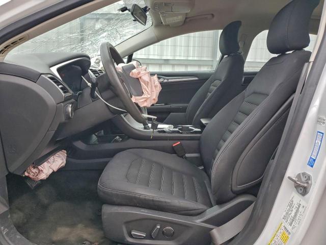 Ford Fusion Se Image 2