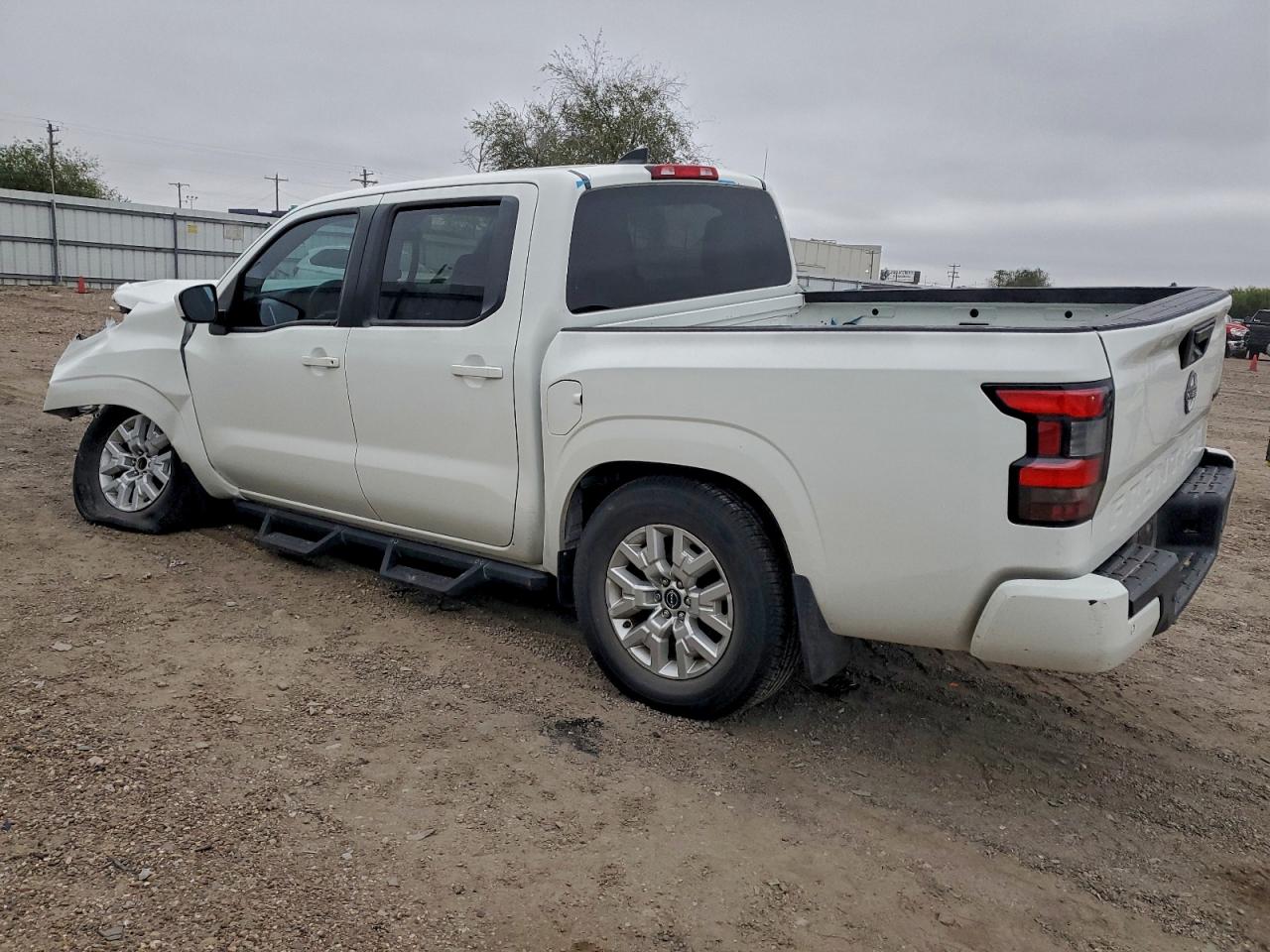 Nissan Frontier S Image 5