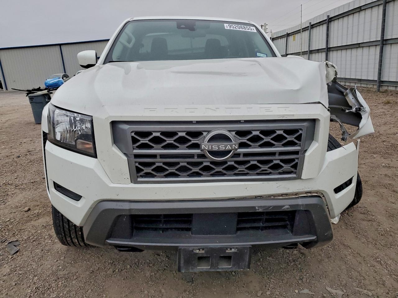 Nissan Frontier S Image 12