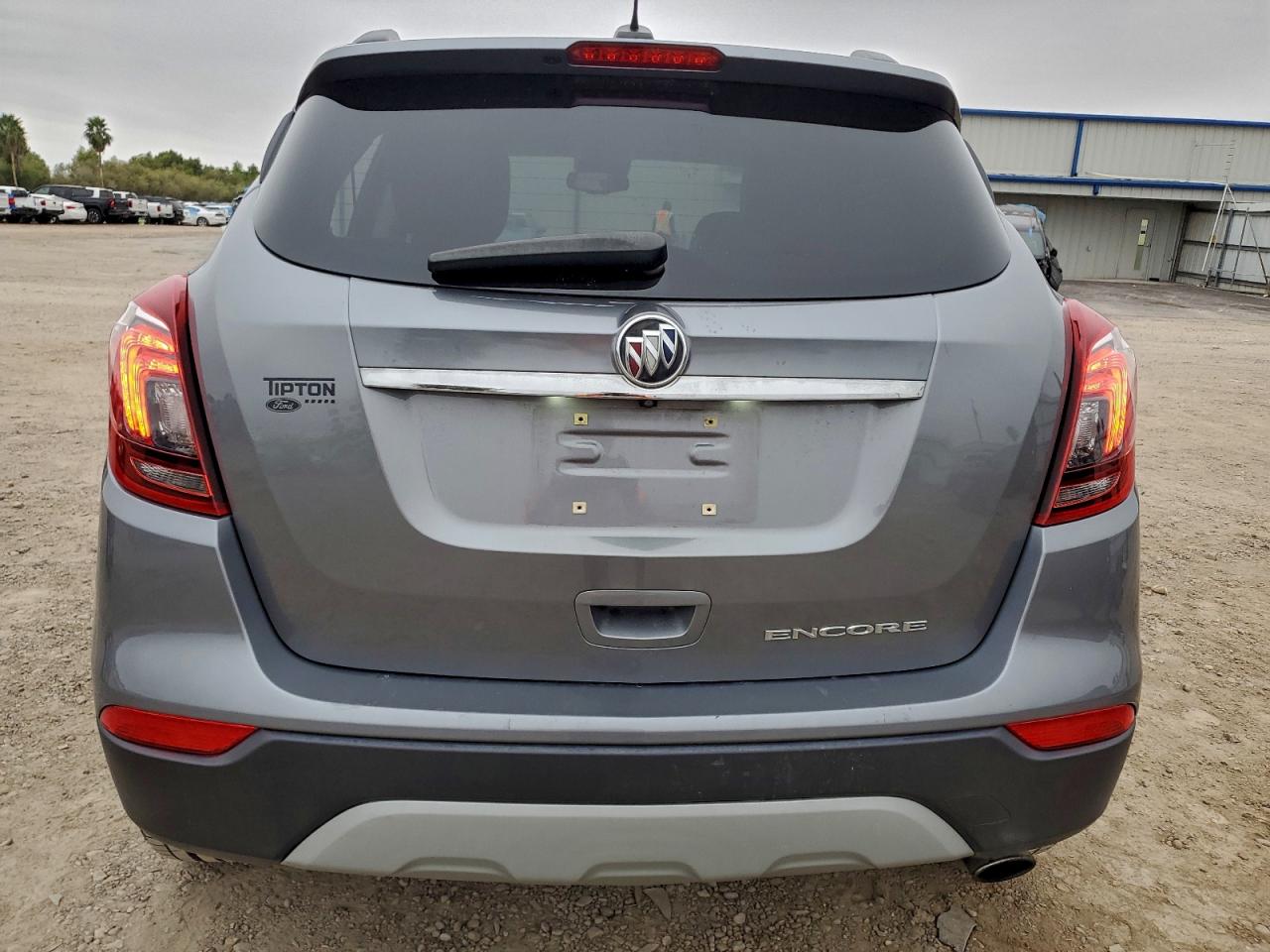 Buick Encore Preferred Image 3