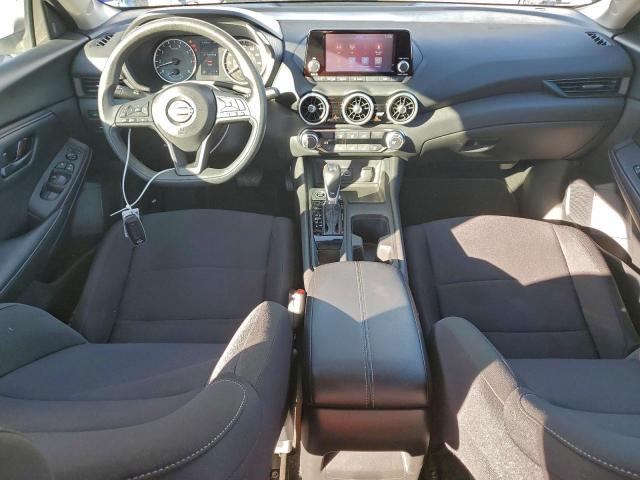 Nissan Sentra S Image 8