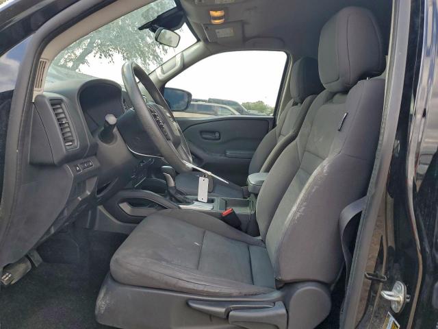 Nissan Frontier S Image 11