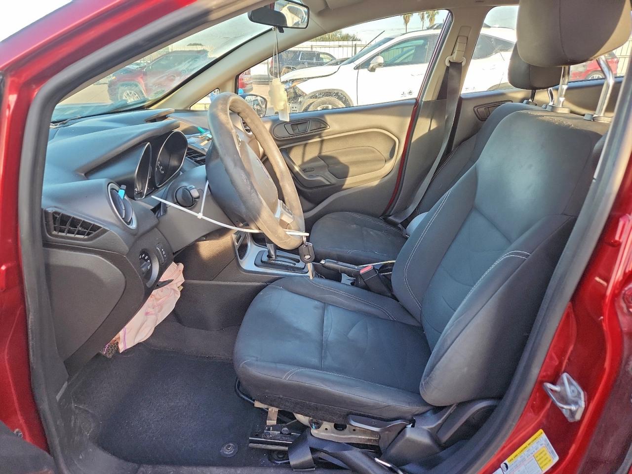 Ford Fiesta Se Image 6