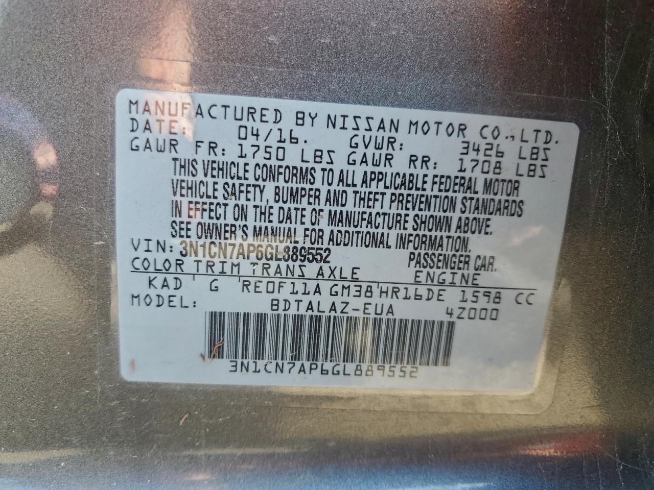 Nissan Versa S Image 9