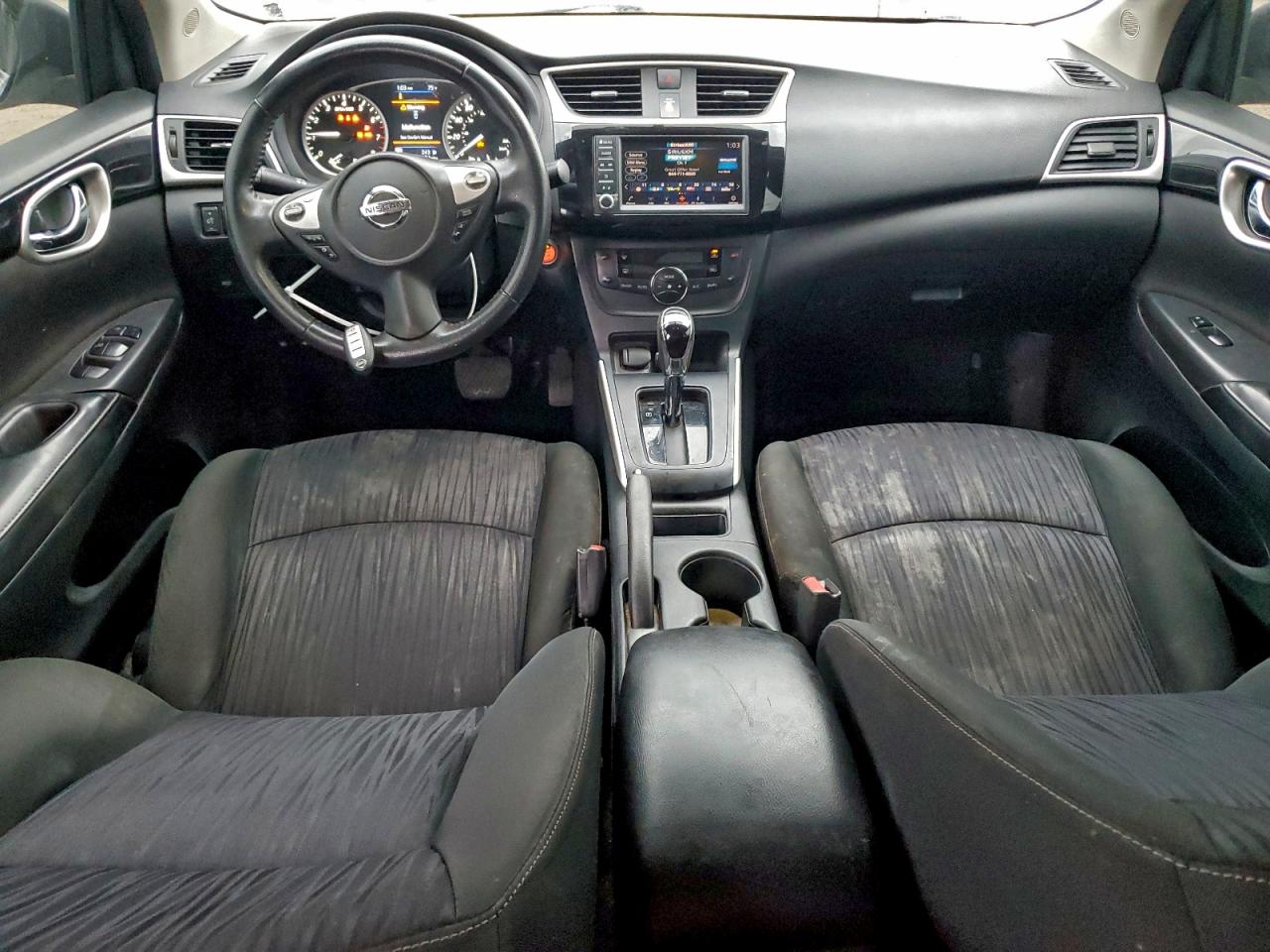 Nissan Sentra S Image 8